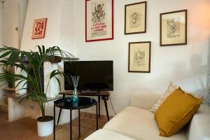 Cozy House - 20 Minutes Walk From DUOMO-NAVIGLI