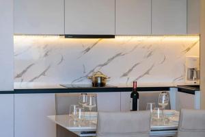 Golden Beach Residence - Luxury Apartments