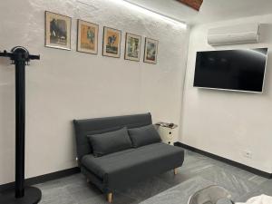 Casa del Mercante in centro ad Asti no ztl