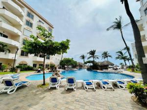 Departamento frente al mar en zona cerritos