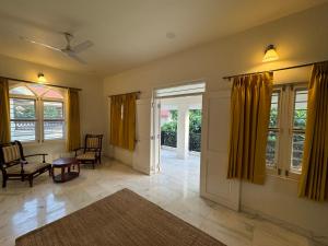 Balcony Suite in Champa Villa