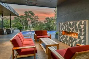 Modern Luxury Villa At Base Of Sonoma Mountain- Includes Wine Tasting Passport - بيتالوما