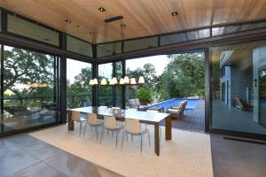 Modern Luxury Villa At Base Of Sonoma Mountain- Includes Wine Tasting Passport