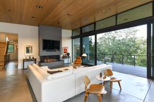 Modern Luxury Villa At Base Of Sonoma Mountain- Includes Wine Tasting Passport
