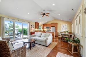 Gorgeous Property Within The Heart Of Sonoma