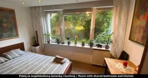 Room with shared bathroom and kitchen - Miechów