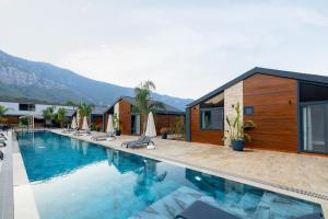 Rota Kilidonia Karaöz Suites&Villas