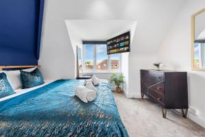 Duplex 3 Bed Apartment - Near Station - Golders Green - Central London