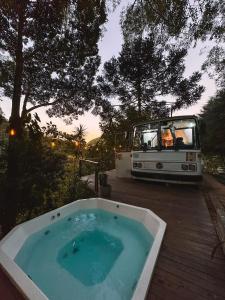 Hospedagem Ônibus Retrô em Domingos Martins a 7 km do Centro