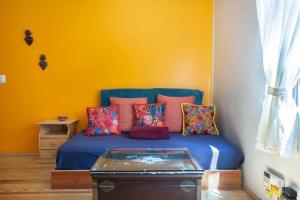 Cosy and colorful apartment RomaSur