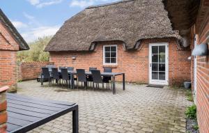 7 Bedroom Lovely Home In Ulfborg