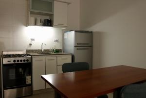 Amplio monoambiente con piscina