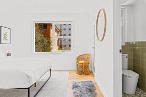 Gorgeous 3-Bed Manly Pad Short Walk to the Beach