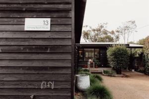 Peacefull Island Stay with Free Standing Bungalow