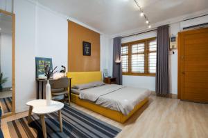 Lagom studio 24 - bathtub-balcony, Nguyen Du, Ben Nghe Ward, dist 1