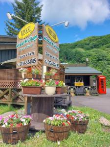 Winkel Village