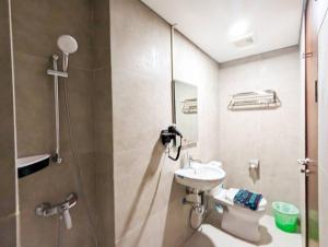 Lovina 12- 20 at Pollux Meisterstadt