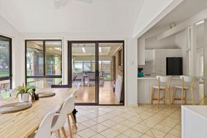 Waterfront Pet Friendly Abode Toukley NSW