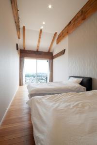 日本の松を贅沢に使った特別感のある別荘 Lemon villa