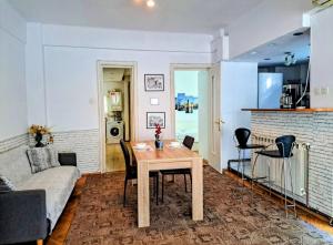 Luxury Apartment Piata Romana