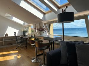 Bustos Home - Exclusive Oceanfront Penthouse