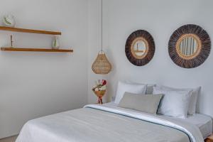 New Magnificent 3BR 5min to Finns & Berawa Beach Villa Alemar