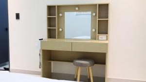 Epop Resort Building A