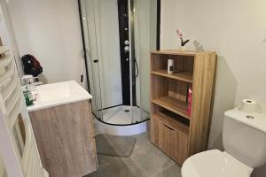 Maisons de vacances STUDIO DANS LA BRENNE ! : photos des chambres