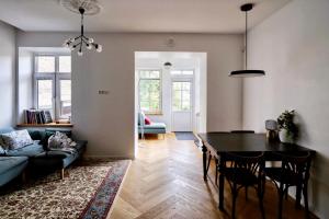 NEW! WARM and COSY apartment with private ENTRANCE and PARKING in a city center