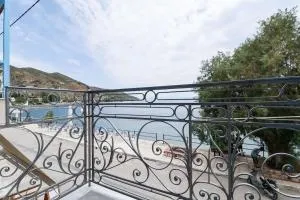 Κοράλι, παραλία Λίμνης - Kekhriaís