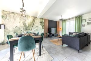 Maison familiale 6 personnes - 3hvězdičkové hotely ve městě Miniac-Morvan