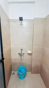 Konkan Central Kankavali AC 6 Bed Family Room