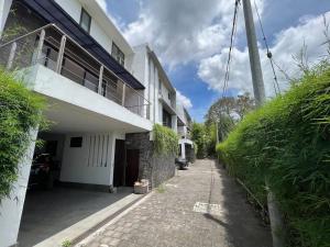 Comfortable 4 bedroom Villa in Kerobokan by Nami Bali