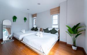 5 star Spacious & Bright 4BR House with cinema