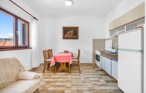 Nice Apartment In Sibenik With Wifi