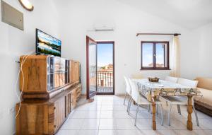 Awesome Apartment In Sibenik With Wifi