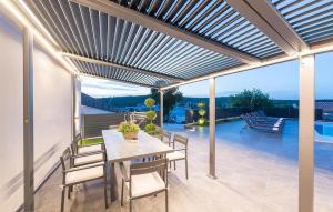 3 Bedroom Gorgeous Home In Sorici 