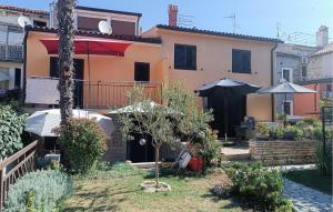 1 Bedroom Cozy Apartment In Novigrad