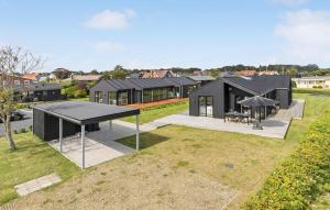 3 Bedroom Lovely Home In Sæby