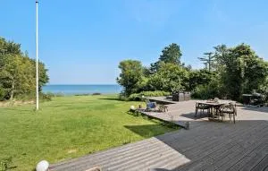 3 Bedroom Beautiful Home In Holbæk - Egebjerg