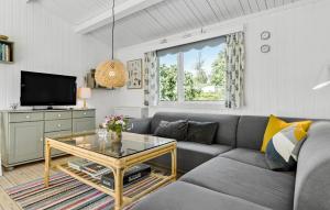 Cozy Home In Jægerspris With Wifi