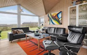 Cozy Home In Lemvig With Sauna