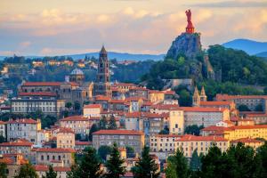 Maisons de vacances L-Arpege du Puy Jardin Parking Central Vue : photos des chambres