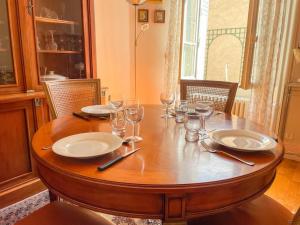 Maisons de vacances L-Arpege du Puy Jardin Parking Central Vue : Maison 3 Chambres