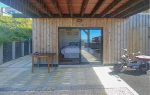 Maisons de vacances 2 Bedroom Cozy Home In Ault : photos des chambres