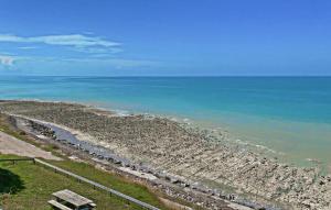 Maisons de vacances 2 Bedroom Cozy Home In Ault : photos des chambres