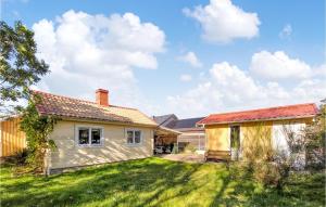 3 Bedroom Gorgeous Home In Halmstad