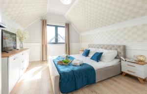 Lovely Home In Sarbinowo With Wifi