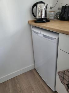 Agréable studio avec cour à 10mn de Fontainebleau