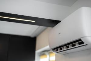 Black Luxury Apartment